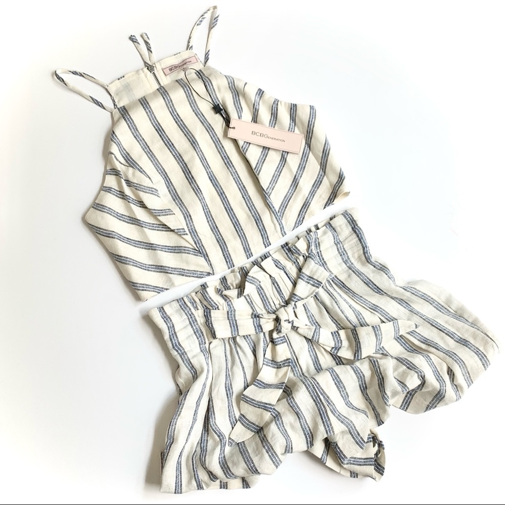 BCBG Linen-blend Set